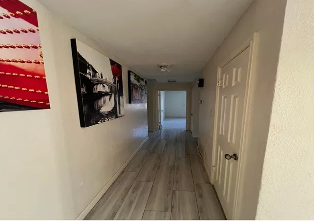Photo 4 of Single family home for sale at 802 Matthews Ct, Arlington, TX 76012 | MLS# 21341294 | Listing updated on 2026-07-29