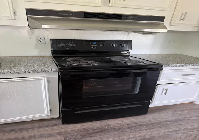 Photo 13 of Single family home for sale at 904 E Calhoun St, Rice, TX 75155 | MLS# 21338781 | Listing updated on 2026-10-06