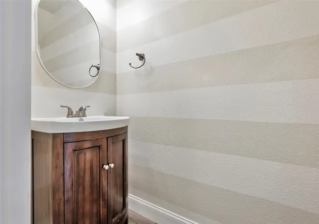 Photo 4 of Single family home for sale at 12620 Mourning Dove Ln, Fort Worth, TX 76244 | MLS# 21341406 | Listing updated on 2026-09-14