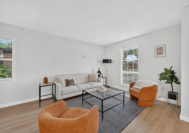 Photo 3 of Single family home for sale at 8100 Hillside Dr, Frisco, TX 75033 | MLS# 21340048 | Listing updated on 2026-09-10