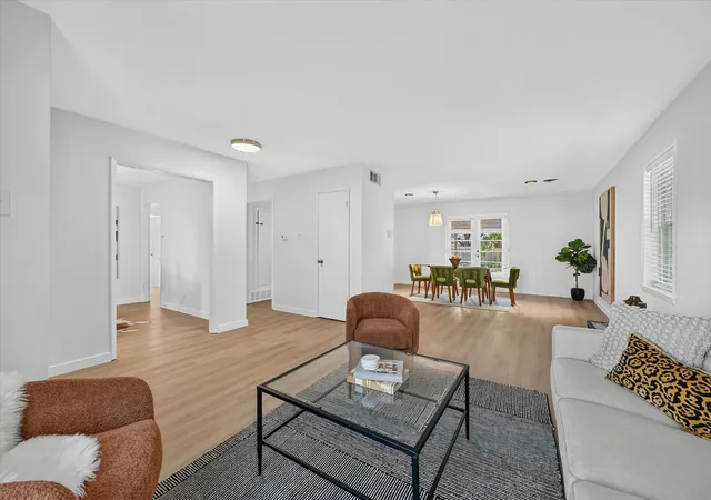 Photo 3 of Single family home for sale at 8100 Hillside Dr, Frisco, TX 75033 | MLS# 21340048 | Listing updated on 2026-10-06