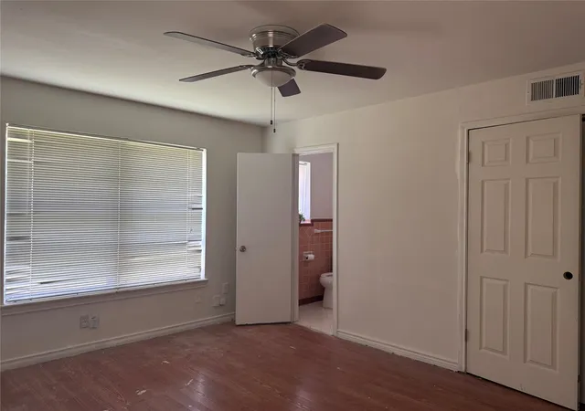 Photo 3 of Single family home for sale at 428 La Salle Dr, Richardson, TX 75081 | MLS# 21341489 | Listing updated on 2026-07-30