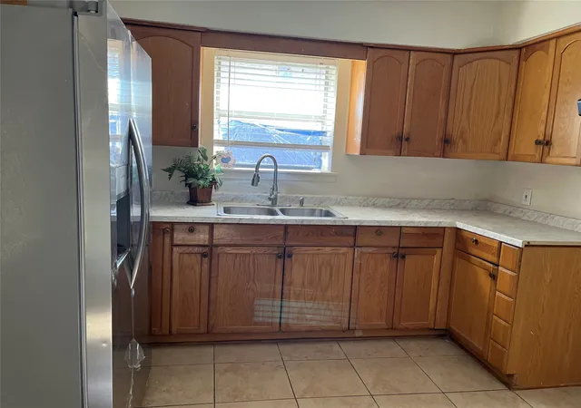 Photo 4 of Single family home for sale at 428 La Salle Dr, Richardson, TX 75081 | MLS# 21341489 | Listing updated on 2026-07-30