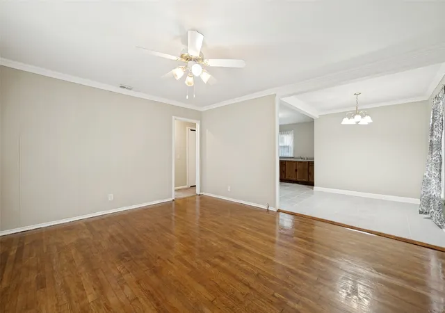 Photo 3 of Single family home for sale at 1225 W Boyce Ave, Fort Worth, TX 76115 | MLS# 21341527 | Listing updated on 2026-09-17