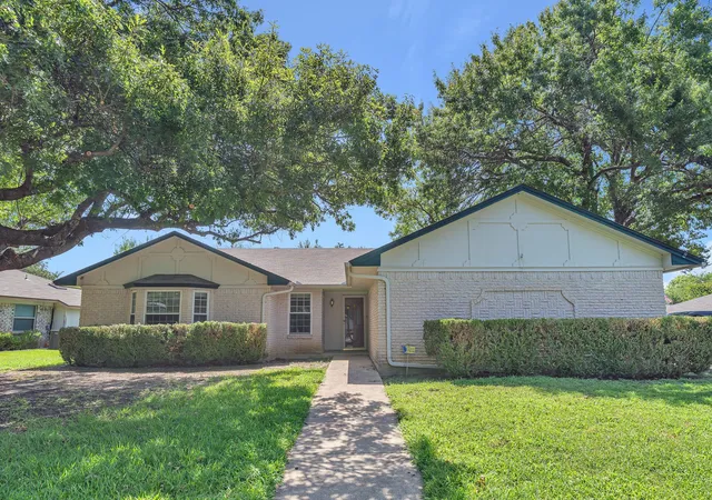 Photo 1 of Single family home for sale at 1720 Timbercreek Rd, Benbrook, TX 76126 | MLS# 21340495 | Listing updated on 2026-09-08
