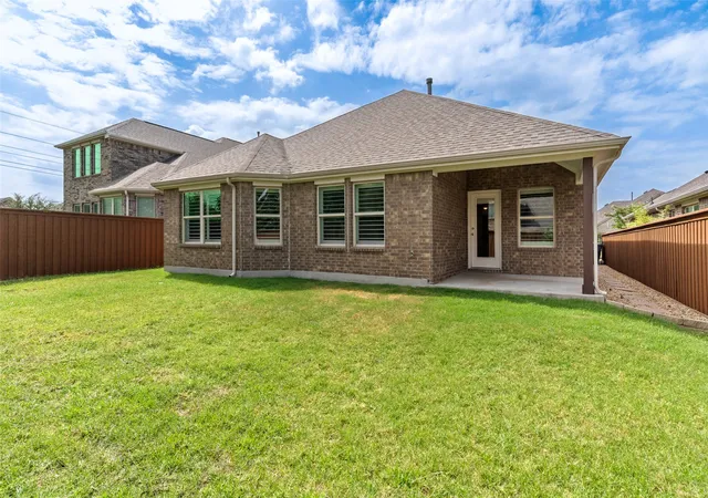 Photo 4 of Single family home for sale at 1804 Virtue Port Ln, Wylie, TX 75098 | MLS# 21341316 | Listing updated on 2026-10-05