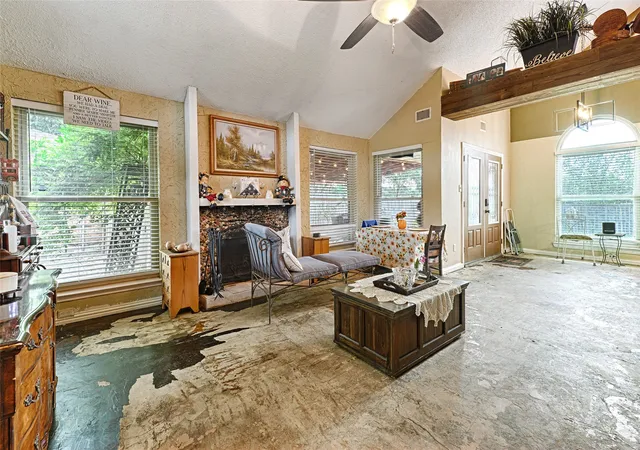 Photo 4 of Single family home for sale at 7814 Clairmont Ave, Rowlett, TX 75089 | MLS# 21341579 | Listing updated on 2026-09-28