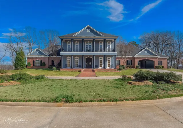 Photo 1 of Mansion for sale at 5000 Us Hwy 71, Shreveport, LA 71107 | MLS# 21341384 | Listing updated on 2026-09-11