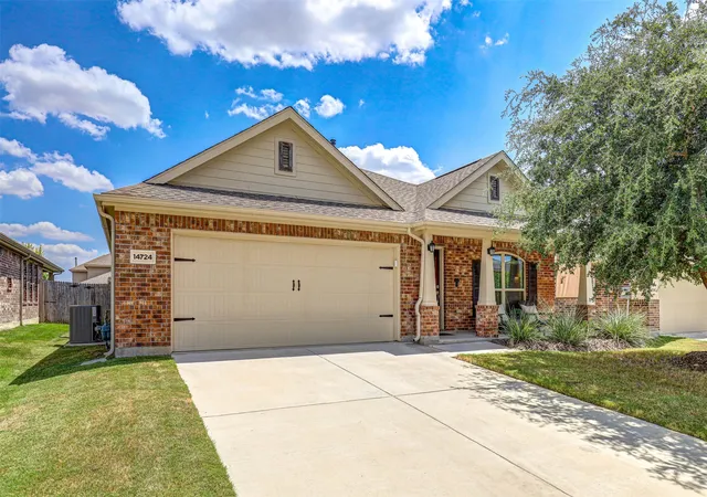 Photo 2 of Single family home for sale at 14724 Rocky Face Ln, Haslet, TX 76052 | MLS# 21341392 | Listing updated on 2026-09-05