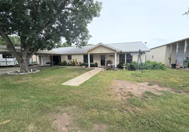Photo 1 of Single family home for sale at 406 N Goliad, Runge, TX 78151 | MLS# 21341134 | Listing updated on 2026-09-09