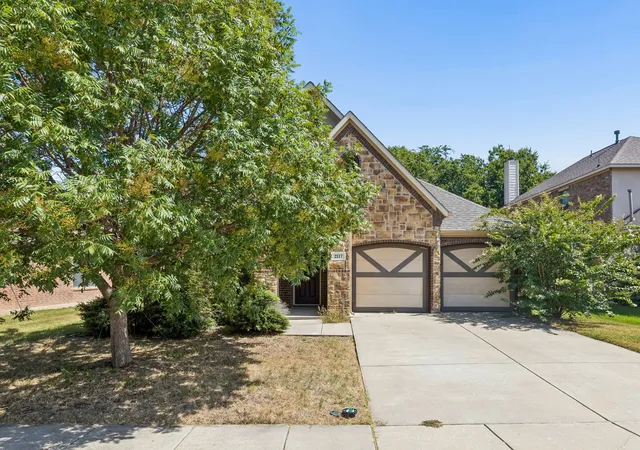 Photo 1 of Single family home for sale at 2117 Gregory Creek Dr, Little Elm, TX 75068 | MLS# 21341103 | Listing updated on 2026-09-14