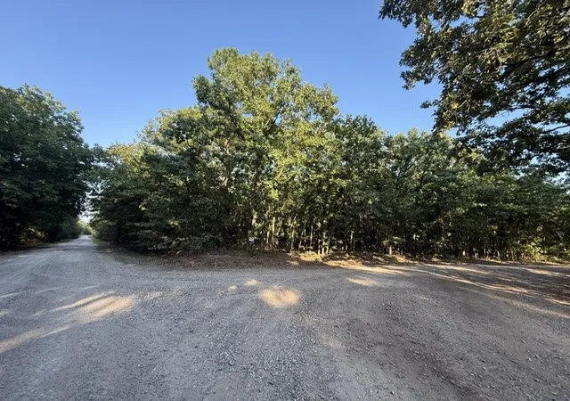 Photo 1 of Land for sale at 111 Cr 1275, Clarksville, TX 75426 | MLS# 21341875 | Listing updated on 2026-08-01
