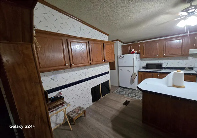 Photo 3 of Manufactured home for sale at 122 Coty Ln, Graford, TX 76449 | MLS# 21341906 | Listing updated on 2026-10-02