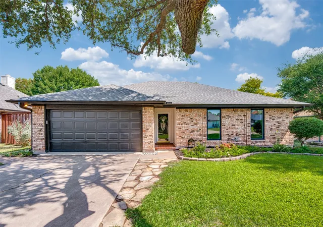 Single family home for sale at 8420 Christie Dr, Frisco, TX 75033 | MLS# 21340045