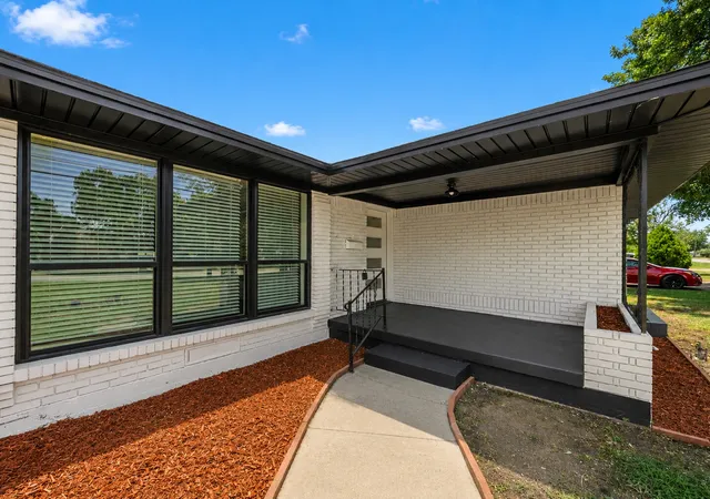 Photo 2 of Single family home for sale at 203 Abrams Rd, Richardson, TX 75081 | MLS# 21341628 | Listing updated on 2026-09-12