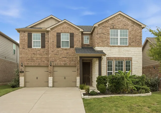 Photo 1 of Single family home for sale at 2520 Candle Ln, Justin, TX 76247 | MLS# 21341999 | Listing updated on 2026-09-16