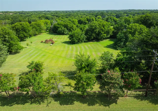 Photo 3 of Land for sale at 6 Highridge Farms Rd, Mc Kinney, TX 75069 | MLS# 21342040 | Listing updated on 2026-09-08