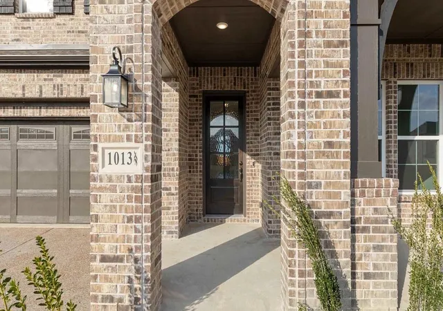 Photo 3 of Single family home for sale at 1026 Sky Five Dr, Wylie, TX 75098 | MLS# 21342201 | Listing updated on 2026-10-06