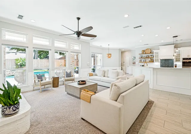 Photo 4 of Sale Pending at 261 Candlelight Cvs, Coppell, TX 75019 | MLS# 21342193 | Listing updated on 2026-09-19
