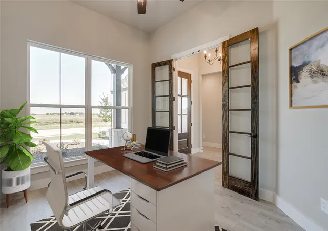 Photo 4 of Single family home for sale at 737 Nocona Dr, Aledo, TX 76008 | MLS# 21342280 | Listing updated on 2026-09-27