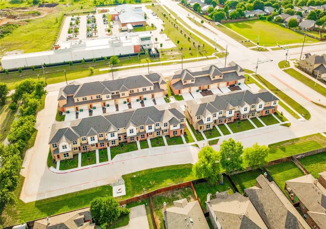 Photo 1 of Townhouse for sale at 3732 Tarpon Dr, Argyle, TX 76226 | MLS# 21342296 | Listing updated on 2026-09-27