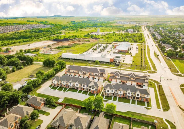 Photo 1 of Townhouse for sale at 3720 Tarpon Dr, Argyle, TX 76226 | MLS# 21342349 | Listing updated on 2026-09-27