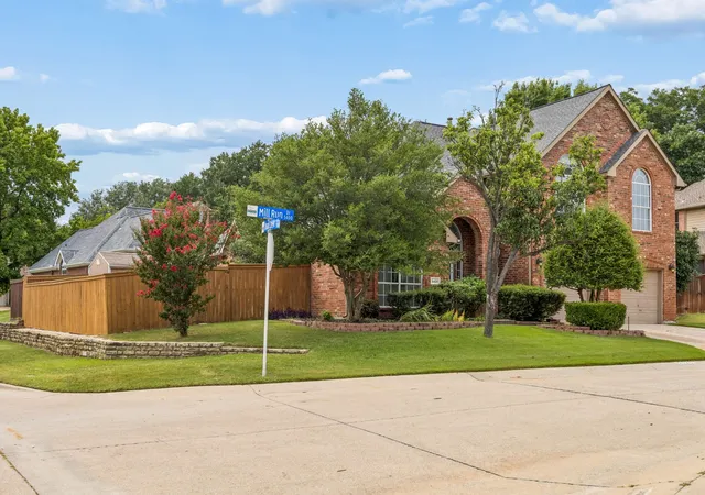 Photo 3 of Single family home for sale at 5426 Mill Run Dr, Mc Kinney, TX 75072 | MLS# 21342327 | Listing updated on 2026-09-15