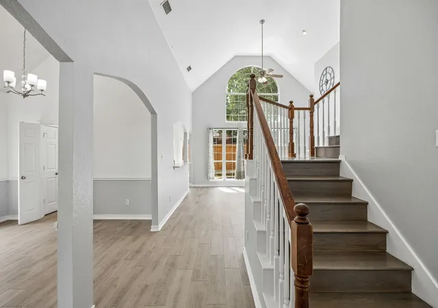 Photo 3 of Single family home for sale at 5426 Mill Run Dr, Mc Kinney, TX 75072 | MLS# 21342327 | Listing updated on 2026-09-15