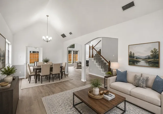 Photo 4 of Single family home for sale at 5426 Mill Run Dr, Mc Kinney, TX 75072 | MLS# 21342327 | Listing updated on 2026-09-15
