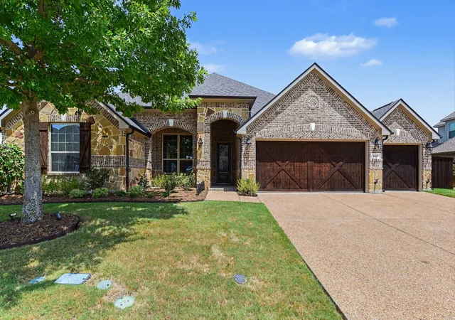 Photo 1 of Single family home for sale at 1412 Siena Ln, Rockwall, TX 75032 | MLS# 21342168 | Listing updated on 2026-09-08