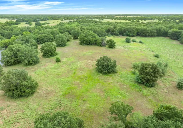 Photo 4 of Manufactured home for sale at 580 Vz County Road 3518, Wills Point, TX 75169 | MLS# 21342576 | Listing updated on 2026-07-31
