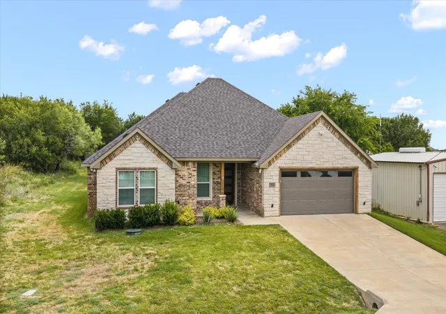 Photo 2 of Single family home for sale at 3209 Christine Dr, Granbury, TX 76048 | MLS# 21337415 | Listing updated on 2026-09-16