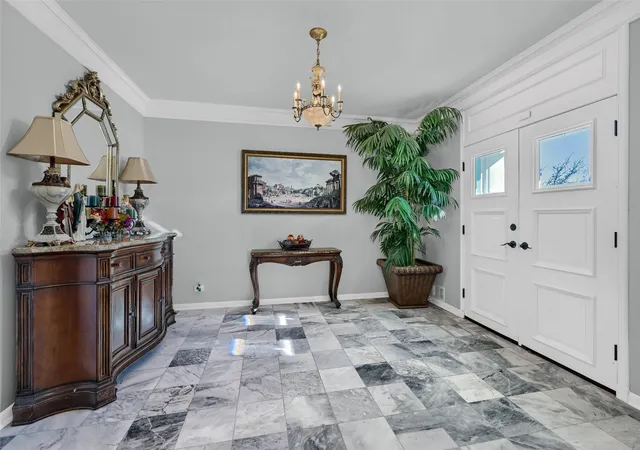 Photo 3 of Single family home for sale at 1016 Crestview Dr, Sherman, TX 75092 | MLS# 21342303 | Listing updated on 2026-09-30