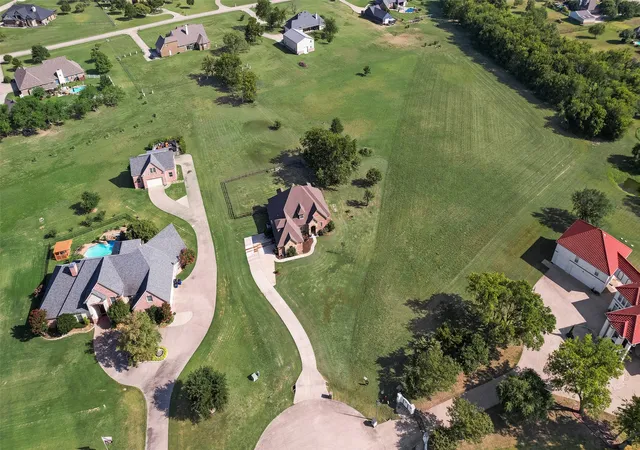 Photo 3 of Single family home for sale at 1127 Sonora Ct, Royse City, TX 75189 | MLS# 21329605 | Listing updated on 2026-08-02
