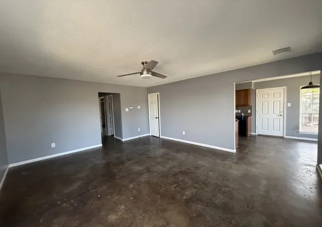 Photo 4 of Single family home for sale at 207 S Creek St, Fredericksburg, TX 78624 | MLS# 21342778 | Listing updated on 2026-07-31