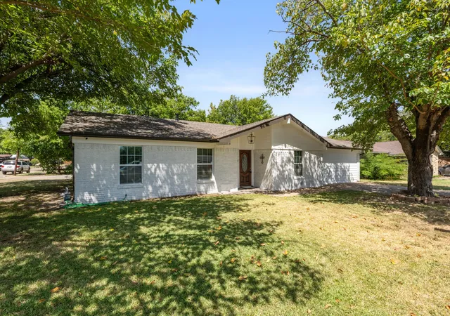 Photo 3 of Sale Pending at 2110 Tompkins Dr, Grand Prairie, TX 75051 | MLS# 21342685 | Listing updated on 2026-09-08
