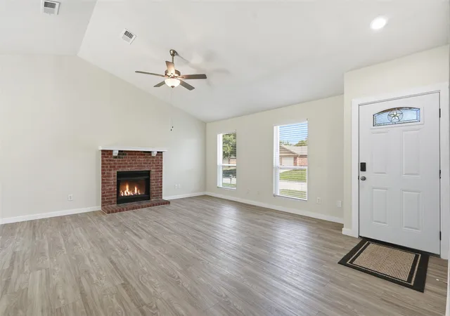 Photo 2 of Single family home for sale at 3812 Bigleaf Ln, Fort Worth, TX 76137 | MLS# 21341187 | Listing updated on 2026-09-08