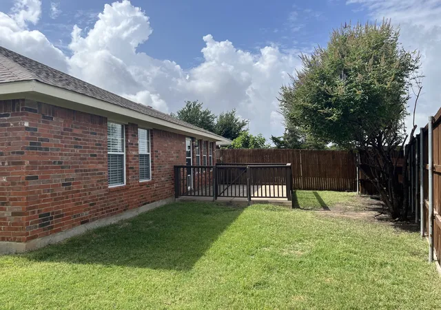 Photo 2 of Single family home for sale at 6517 Scottsdale Wy, Frisco, TX 75034 | MLS# 21339935 | Listing updated on 2026-08-31