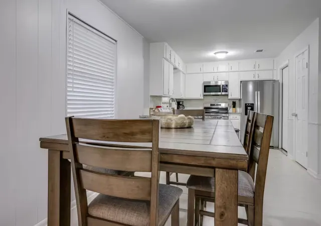 Photo 4 of Single family home for sale at 421 Apple Blossom Ln, Hurst, TX 76053 | MLS# 21342961 | Listing updated on 2026-09-08