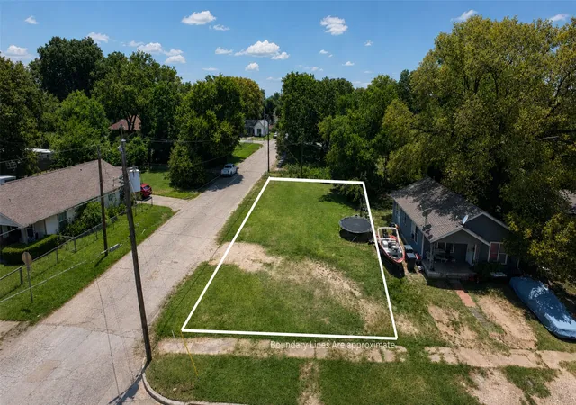 Land for sale at 600 Preston St, Waco, TX 76704 | MLS# 21339676