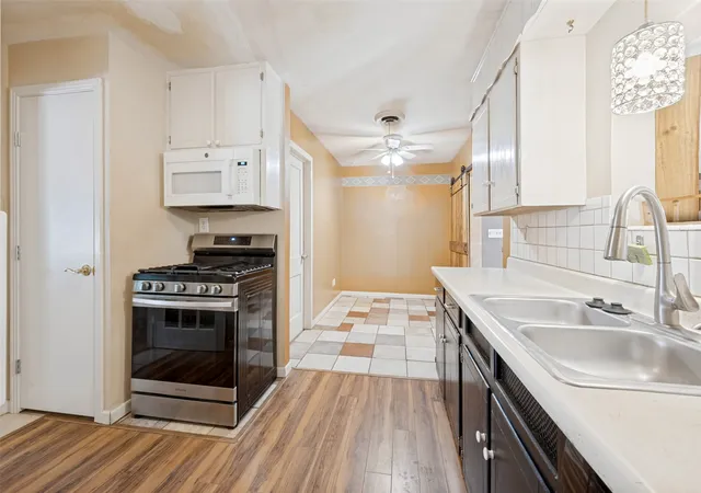 Photo 32 of Single family home for sale at 2721 Halbert St, Fort Worth, TX 76112 | MLS# 21343023 | Listing updated on 2026-10-06