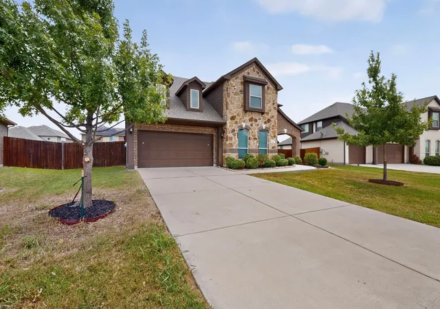 Photo 2 of Single family home for sale at 6148 Hagan Hill Pkwy, Mesquite, TX 75181 | MLS# 21342510 | Listing updated on 2026-09-11