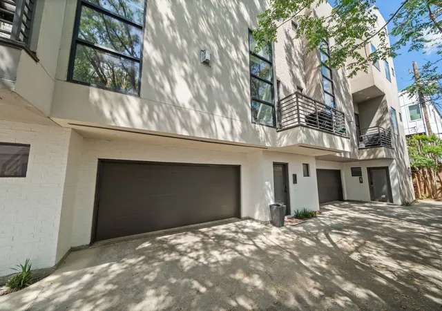 Photo 1 of Condo for sale at 1906 Euclid Ave #C, Dallas, TX 75206 | MLS# 21343068 | Listing updated on 2026-09-13
