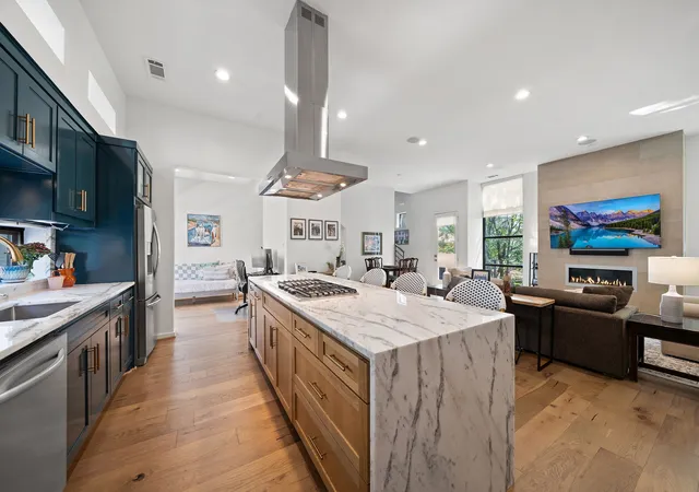 Photo 3 of Condo for sale at 1906 Euclid Ave #C, Dallas, TX 75206 | MLS# 21343068 | Listing updated on 2026-09-13