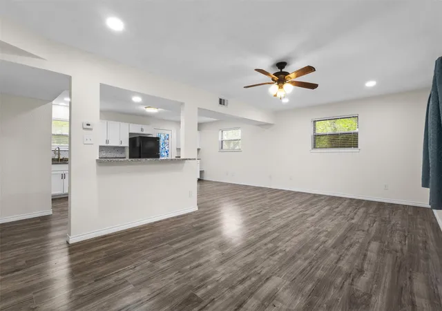 Photo 4 of Single family home for sale at 3417 Flamingo Cir, Mesquite, TX 75150 | MLS# 21343120 | Listing updated on 2026-09-12