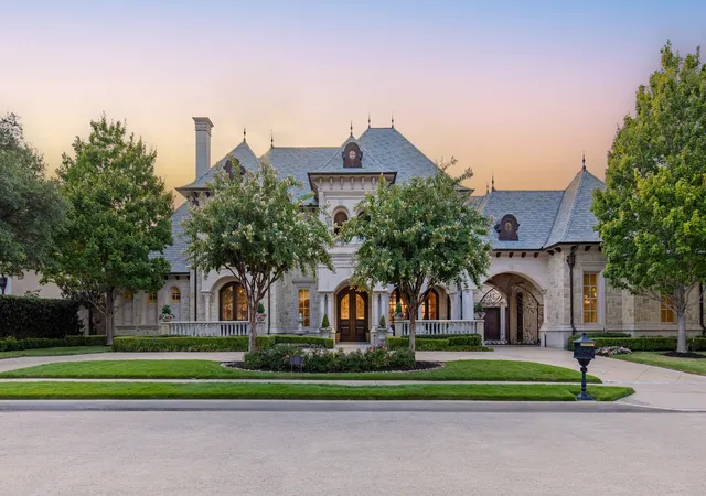 Photo 1 of Mansion for sale at 2933 Belclaire Dr, Frisco, TX 75034 | MLS# 21302765 | Listing updated on 2026-09-24