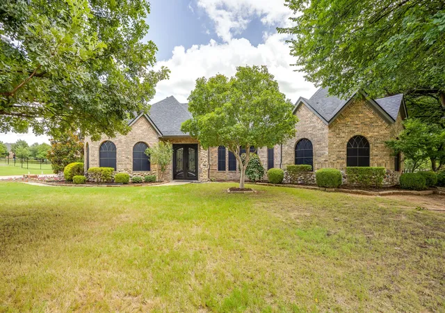 Photo 2 of Sale Pending at 12805 Day Break Trl, Burleson, TX 76028 | MLS# 21337935 | Listing updated on 2026-09-12