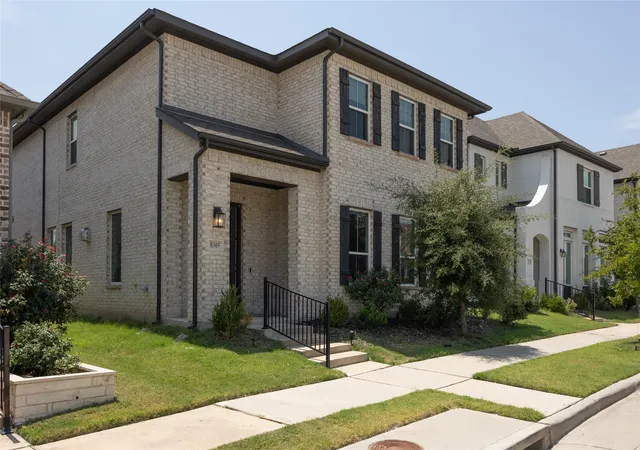 Photo 2 of Single family home for sale at 8305 Pine Valley Dr, Mc Kinney, TX 75070 | MLS# 21343214 | Listing updated on 2026-09-13