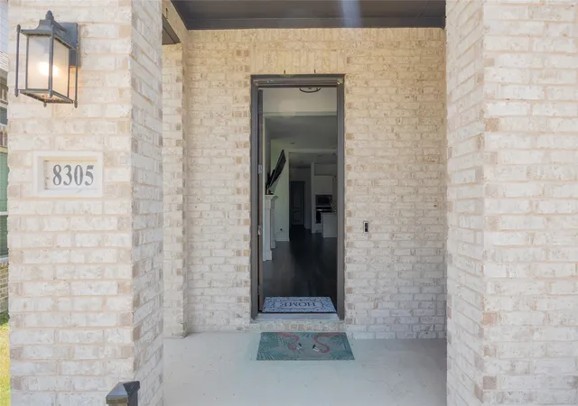 Photo 3 of Single family home for sale at 8305 Pine Valley Dr, Mc Kinney, TX 75070 | MLS# 21343214 | Listing updated on 2026-09-13