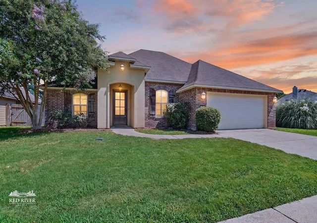 Photo 3 of Single family home for sale at 206 Clear Brooke Dr, Shreveport, LA 71115 | MLS# 21342912 | Listing updated on 2026-09-13